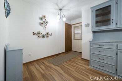 5-web-or-mls-2858-s-wentward-ct