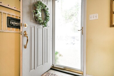 576 E Beechwold Blvd, Columbus, OH 43214 - photo 3