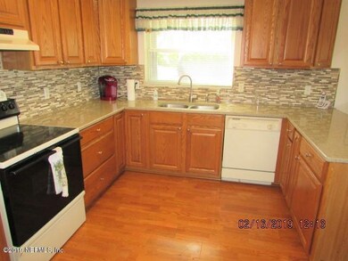 3132 Armsdale Rd, Jacksonville, FL 32218 - photo 7