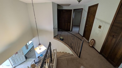 40203 Vincenzia Dr, Clinton Township, MI 48038 - photo 4