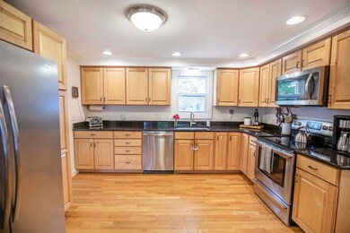 21 Lou Ave, Salem, NH 03079 - photo 4