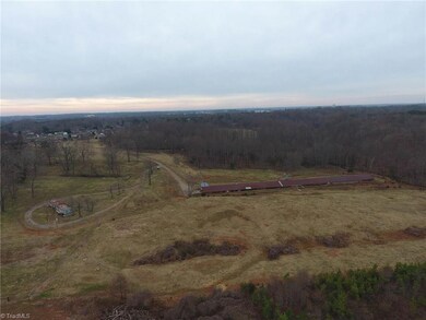 603 Jane Sowers Rd, Statesville, NC 28625 - photo 4