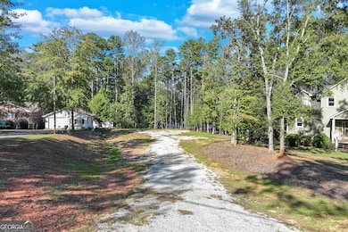 982 Lakeshore Rd, Gumlog, GA 30557 - photo 4