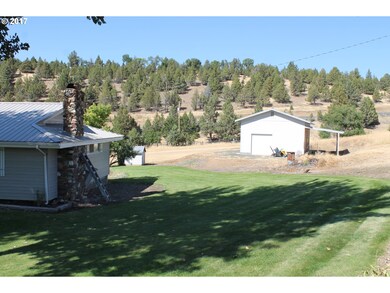 305 Edgewood Dr, Canyon City, OR 97820 - photo 4