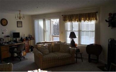 9 Green Briar Rd, Fitchburg, MA 01420 - photo 2