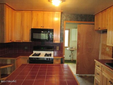 3118 Rolling Hill Ave, Portage, MI 49024 - photo 6