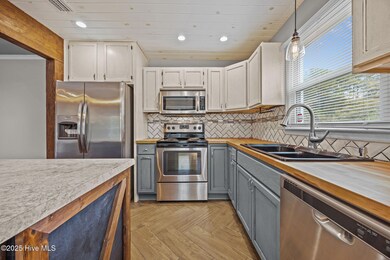 280 Huff Dr, Jacksonville, NC 28546 - photo 4