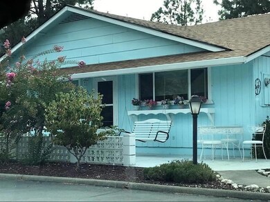 705 Brookside Cir, Rogue River, OR 97537 - photo 2