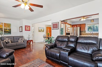 5 Bickford Ln, Troy, NY 12182 - photo 4