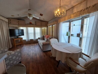 3701 Baynard Dr unit J-18, Punta Gorda, FL 33950 - photo 5