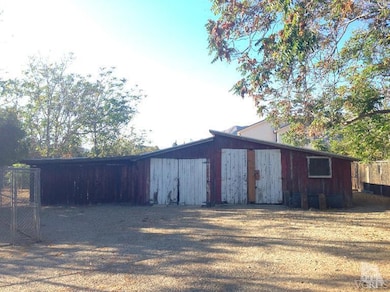 14847 Bledsoe St, Sylmar, CA 91342 - photo 3