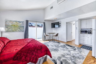 2---67780-arena-bedroom-2
