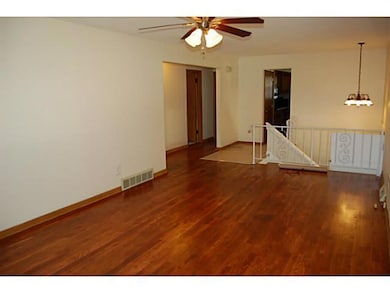 1500 Fahlander Dr N, Columbus, OH 43229 - photo 4