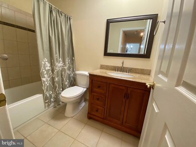 507 Old Forge Crossing unit 507, Devon, PA 19333 - photo 7