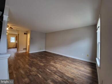 159 S 4th St, Columbia, PA 17512 - photo 4
