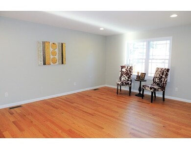21 Gladstone St, Springfield, MA 01109 - photo 5