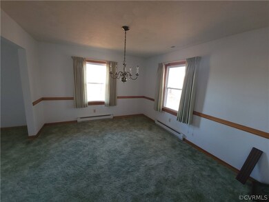 880 E Magnolia Ave, West Point, VA 23181 - photo 7