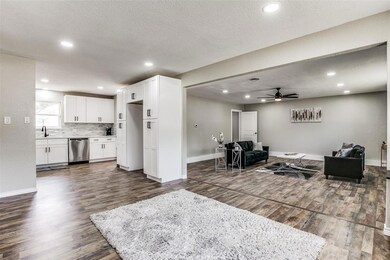 1900 Charleston Dr, Bedford, TX 76022 - photo 6