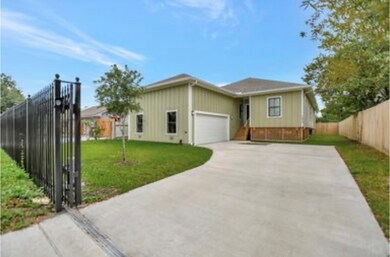 7654 Southern St, Houston, TX 77087 - photo 2