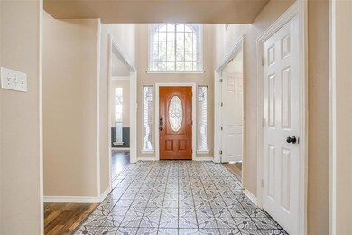 2712 Holly Brook Ct, Bedford, TX 76021 - photo 5