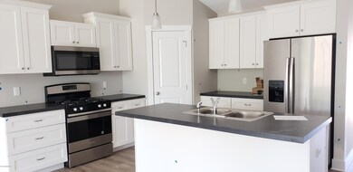 11532 Kitchen