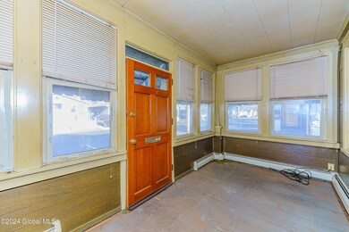 1 Entryway 1