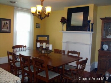 2259 West St, Jacksonville, IL 62650 - photo 4