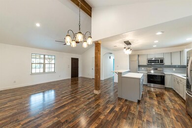 3207 Tumbleweed Ln, Granbury, TX 76049 - photo 7