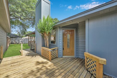 8603 Laurel Trails Dr, Houston, TX 77095 - photo 3