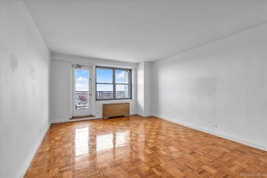 Silver Towers unit 2404, Kew Gardens, NY 11415 - photo 4