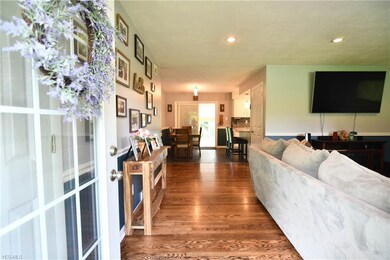 3360 Barrett Rd, Akron, OH 44333 - photo 4