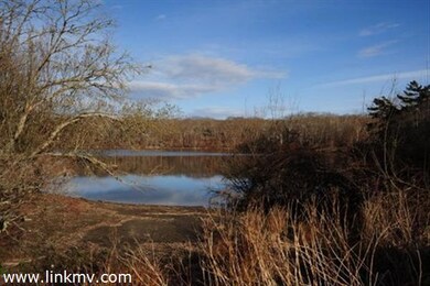401 Lamberts Cove Rd unit 2, Vineyard Haven, MA 02568 - photo 5