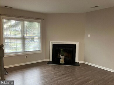 7 Parkview Cir, Southampton, PA 18966 - photo 3