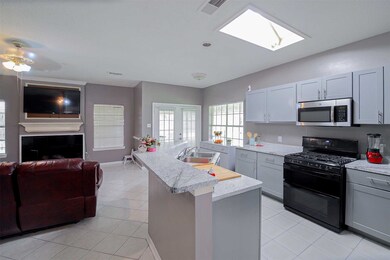 8534 Spring Green Dr, Houston, TX 77095 - photo 5