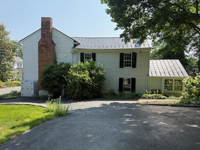 220W-Main exteriorpics June - 15