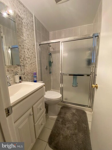 2843 Shanandale Dr, Silver Spring, MD 20904 - photo 5