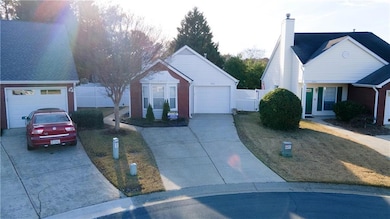 3954 White Owl Ct, Duluth, GA 30097 - photo 5