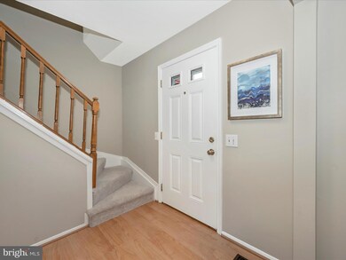 12842 Kitchen House Way, Germantown, MD 20874 - photo 4