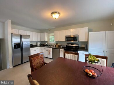 2528 Quail Oak Dr, Ruther Glen, VA 22546 - photo 4