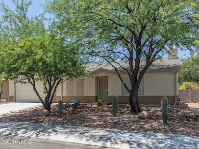 8667 N Golden Moon Way, Tucson, AZ 85743 - photo 5