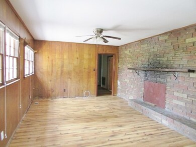 4525 Sylvester Rd, Sylvester, GA 31791 - photo 3