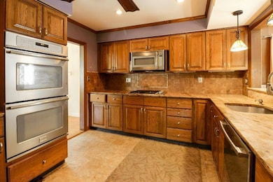 45 Washington Rd, Barrington, RI 02806 - photo 3