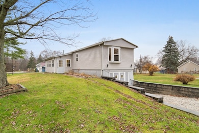 2136 Knoll Ave, Erie, PA 16510 - photo 7