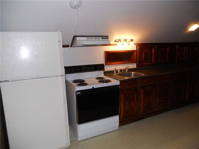 74 Hamlet Ave, Woonsocket, RI 02895 - photo 4