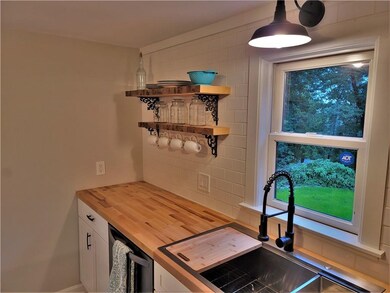 14 Curry Terrace, Chepachet, RI 02814 - photo 6