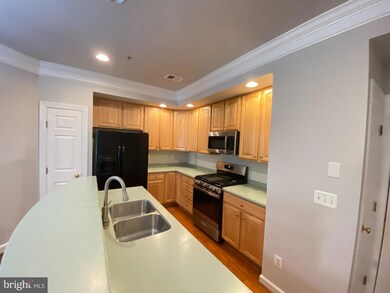 641 Cedar Spring St, Gaithersburg, MD 20877 - photo 7