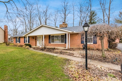 515 Fairwood Dr, Marysville, OH 43040 - photo 2