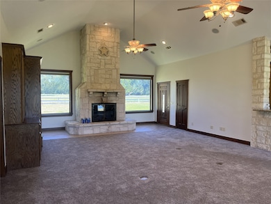 901 Huffman St, Montgomery, TX 77316 - photo 3