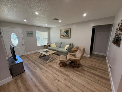 9831 87th St unit 1, Seminole, FL 33777 - photo 3