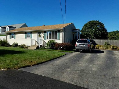 20 Cochran St, West Warwick, RI 02893 - photo 3